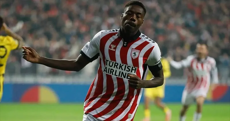 Fenerbahçe, Anthony Musaba ile 4,5 yıllık sözleşme imzaladı