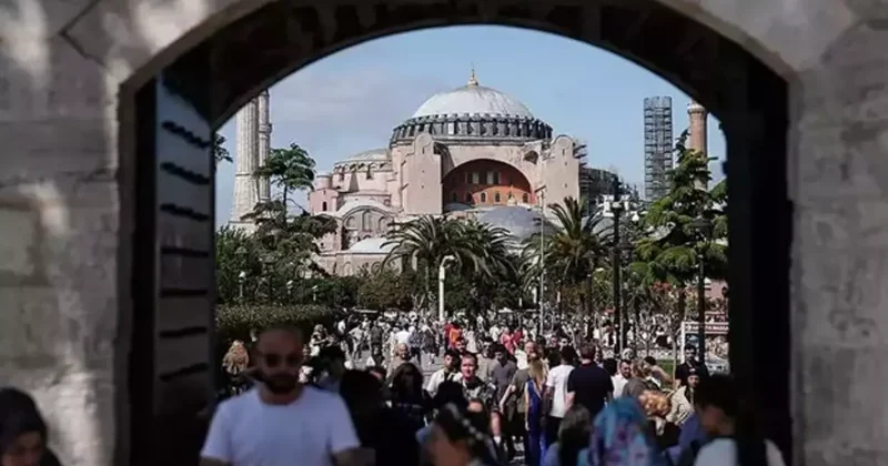 Yerli turist Ocak Eylül 2025 döneminde 469 milyar TL harcadı