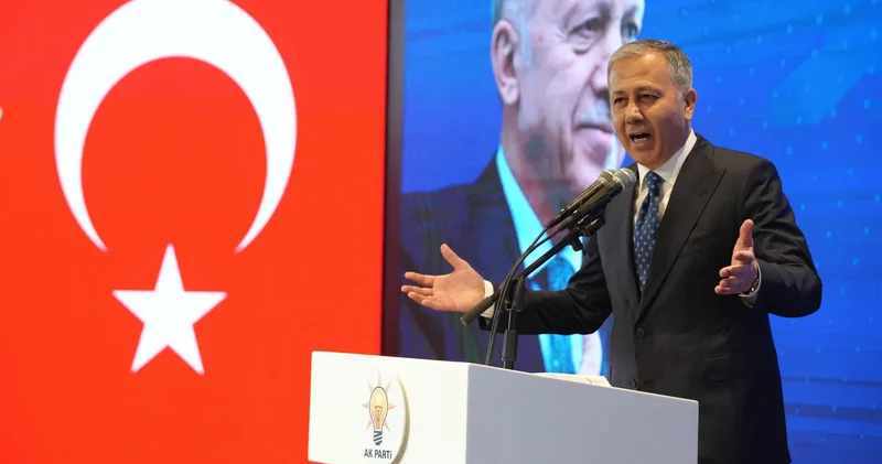 Yelikaya: Torbacısıyla baronuyla sokaklara zehir saçanları inlerine kadar takip ediyor, suç yuvalarını dağıtıyoruz