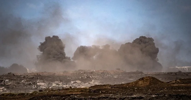 İsrail in Gazze ye saldırıları sürüyor