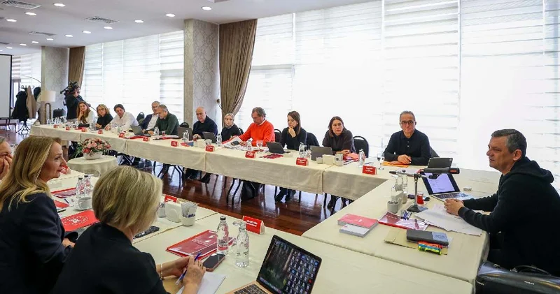 CHP’de stratejik zirve: CAO kurmayları Ankara’da toplandı