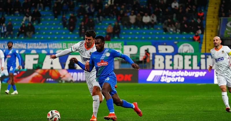 Rizespor Alanyaspor maçında kazanan yok! 2 kırmızı çıktı