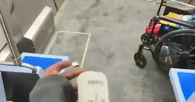 Şikago metrosunda soğuk mesaisi: Vagonlar evsizlerin sığınağı oldu VİDEO İZLE