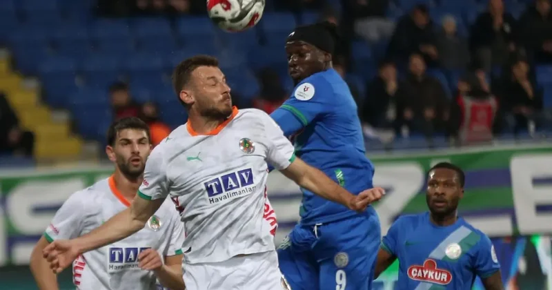 Rize de neler oldu neler! 2 kırmızı, 1 iptal, 90. dakikada sonucu belirleyen gol!