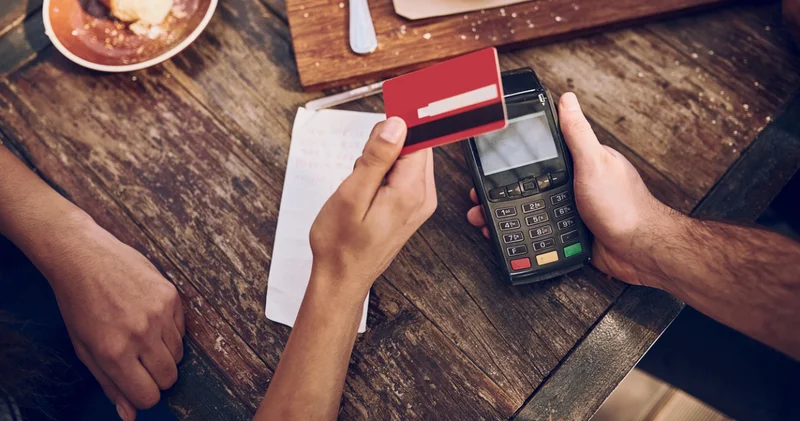 Türkiye’de nezaket, İskandinavya’da hakaret: Ülkeden ülkeye Hesabı kim öder? sorusunun cevabı bakın nasıl değişiyor!