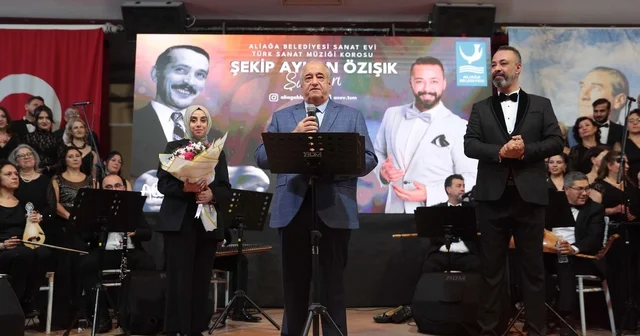 ASEV TSM Korosu, Şekip Ayhan Özışık eserleriyle sahne aldı İzmir Haberleri