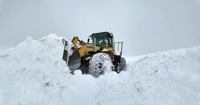 Bingöl de 56 köy yolunda çalışmalar sürüyor Bingöl Haberleri