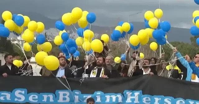 Balonlar lösemi tedavisi gören Afra için gökyüzüne bırakıldı VİDEO İZLE