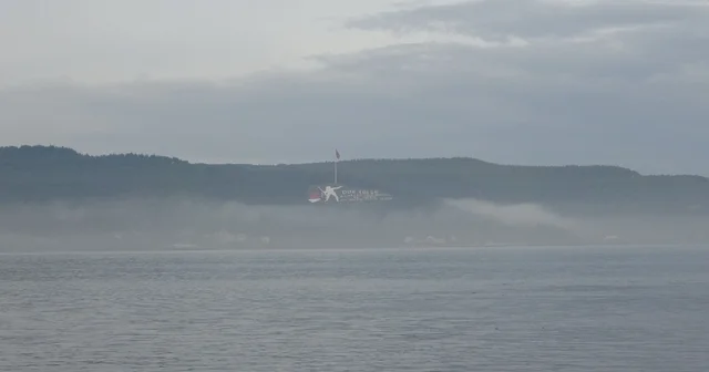 Çanakkale Boğazı, sis sebebiyle gemi geçişlerine kapatıldı Çanakkale Haberleri
