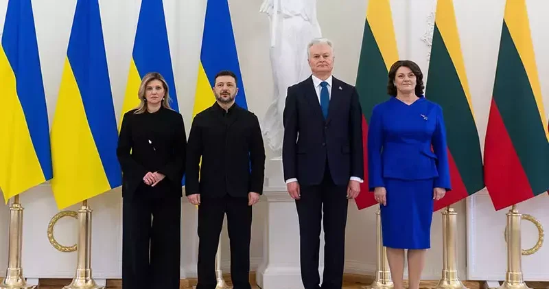 Zelenskiy, Litvanya Cumhurbaşkanı Nauseda ile bir araya geldi