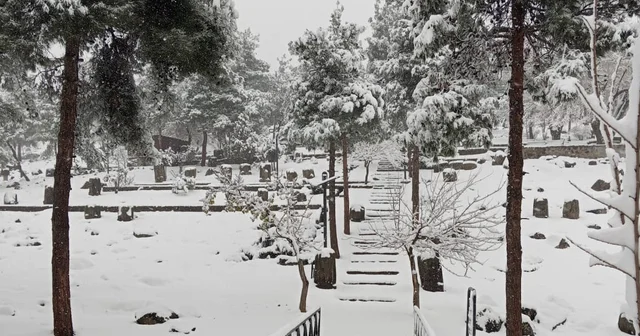 Yesemek Açık Hava Müzesi beyaza büründü Gaziantep Haberleri