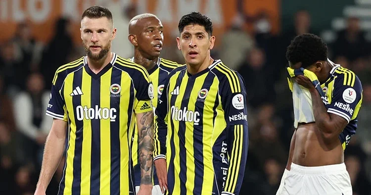 Fenerbahçe den maç öncesi sakatlık açıklaması: Kadrodan çıkarıldı!