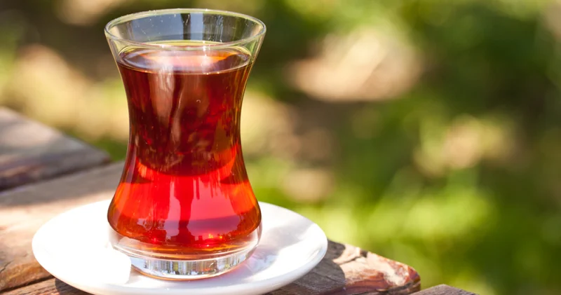 Bugün dünyanın en çok içilen ikinci içeceği: Çay ın nasıl keşfedildiğine gelin beraber bakalım!