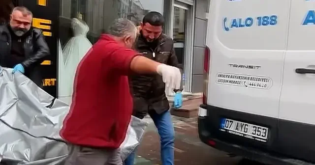 Antalya’da apart otel odasında kalan genç ölü bulundu VİDEO İZLE