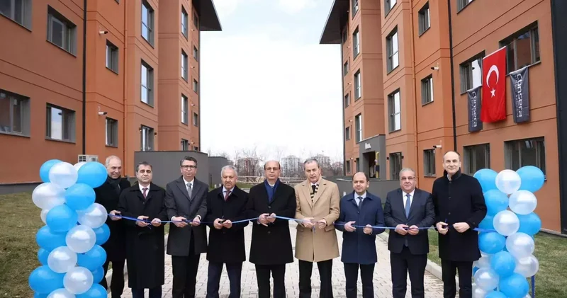 İş Bankası Malatya lojmanları sahiplerine teslim edildi