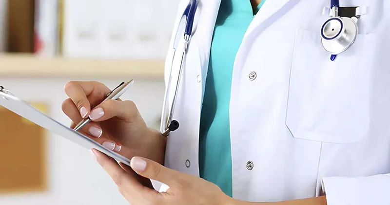 Sayıştay raporu ortaya çıkardı: 281 hekim zorunlu sigorta olmadan görev yaptı