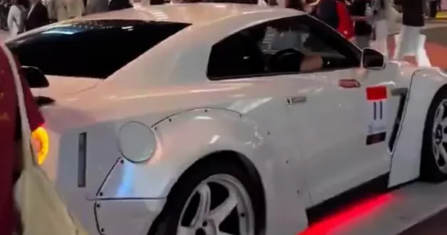 Japonya’da “Kabe’de Hacılar” İlahisi sokaklarda dinleniyor