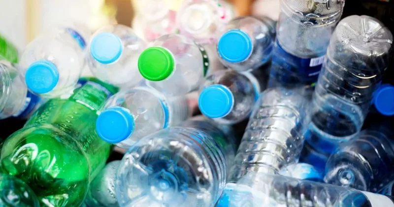 Pet şişe toplayarak Türkiye den 4 daire aldı Sözcü Gazetesi