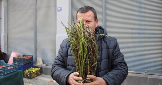 Aydın ın yöresel lezzeti kedirgen ve sarmaşıklar pazar tezgahlarını süslemeye başladı Aydın Haberleri