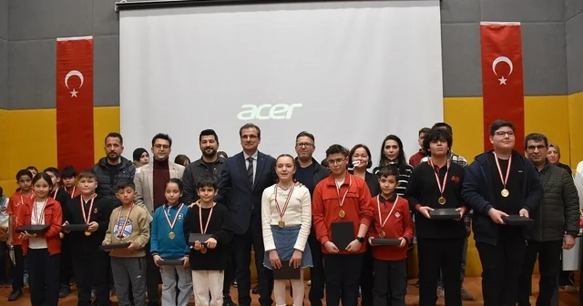 Salihli de akıl ve zeka oyunları heyecanı: 157 öğrenci ilçe finalinde yarıştı Manisa Haberleri