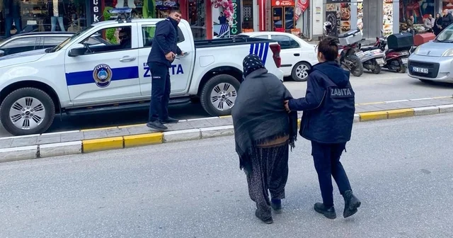 Erzincan da dilencilere yönelik denetimlerde 23 kişiye işlem yapıldı Erzincan Haberleri