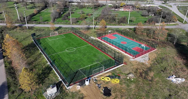 Sakarya da 10 spor sahası tamamlandı Sakarya Haberleri