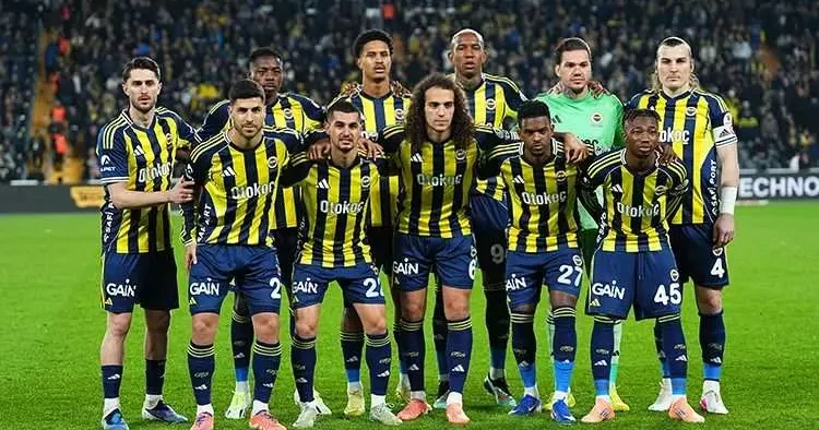 Fenerbahçe de Nottingham Forest maçı 11 i netleşti! Tedesco dan zorunlu değişiklik