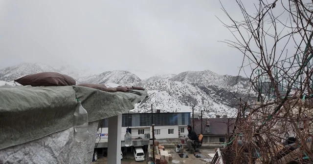 Bütün birikimi ile ev yaptı, toprak kayması ile hayatı askıda kaldı Şırnak Haberleri