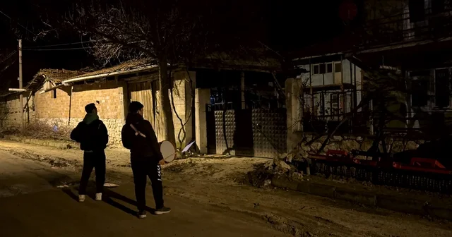 Çorum da ramazanda mahalleliyi davulcular değil, gençler uyandırıyor Çorum Haberleri