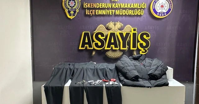 Mağazada ürünlerin alarmlarını tornavida ile sökerken yakalandı Hatay Haberleri