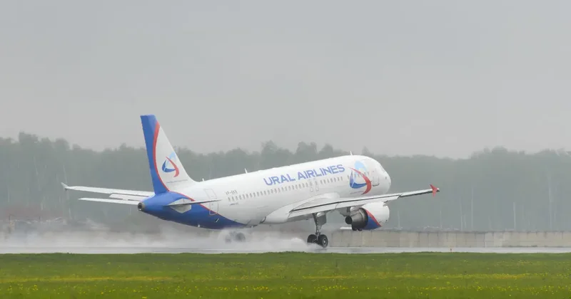 Rusya dan İstanbul a giden uçakta powerbank paniği! Bir anda alev aldı