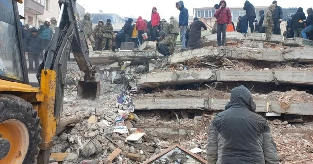 Depremde yıkılan pasaj davasında beraat kararı Malatya Haberleri