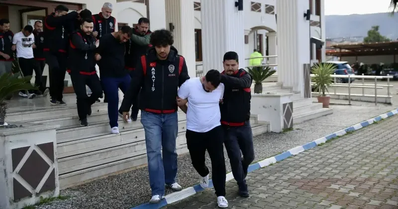 Muğla da villalara operasyon: Üç hükümlü yakalandı Muğla Haberleri