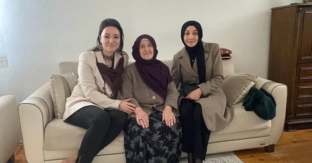 Şehit annesine ziyaret Bayburt Haberleri