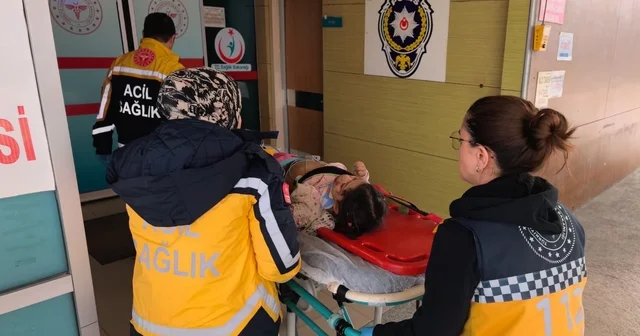 Hafif ticari aracın çarptığı 3 yaşındaki Zeynep Asya beyin kanaması geçirdi Bursa Haberleri