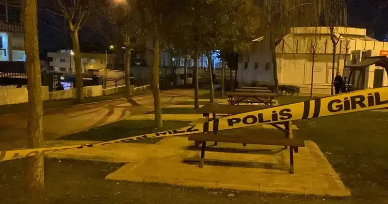 Esenyurt ta eşini silahla yaralayıp kendini vurdu