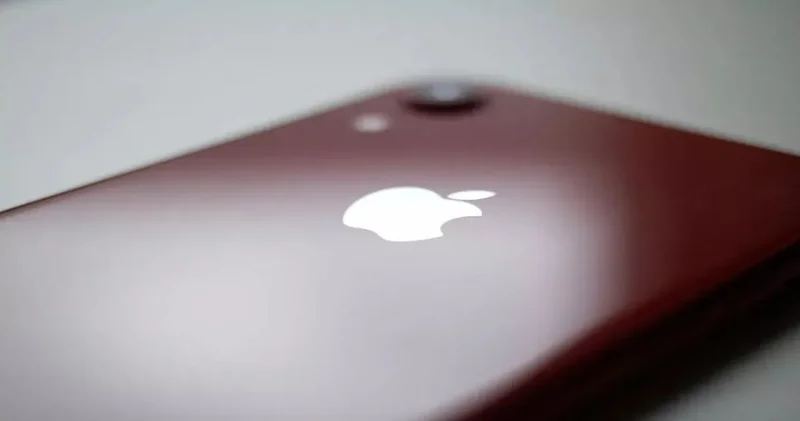 19 Şubat’ta uygun fiyatıyla yer yerinden oynayacak: iPhone 17 şaşırtan özelliğiyle internete sızdı