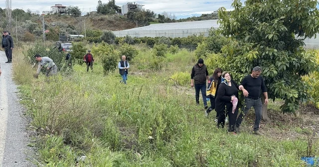 Antalya da takla atan hafif ticari aracın sürücüsü yaralandı Antalya Haberleri