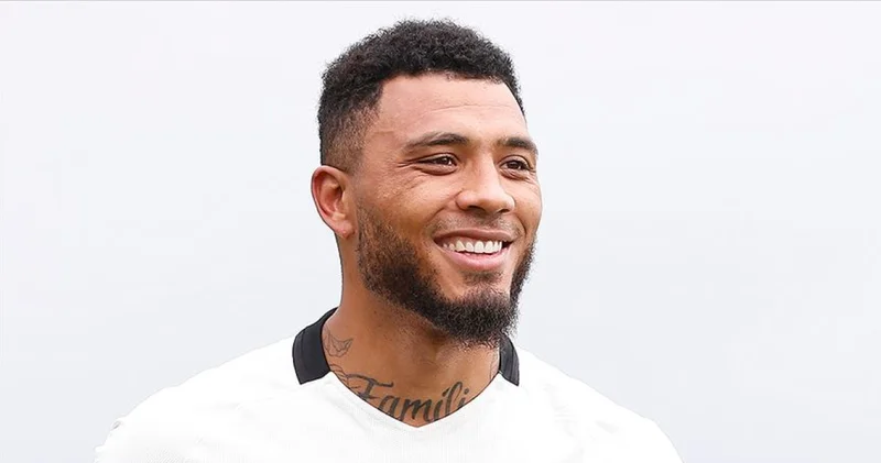 Colin Kazım Richards ın yeni adresi Crawley Town Futbol Haberleri