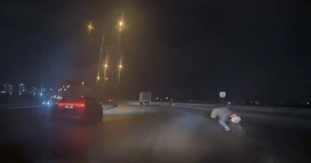 Bursa da motosiklet kazası kamerada : Sürücü yola böyle savruldu Bursa Haberleri