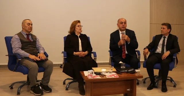 Maziden İstikbale Oltu paneli düzenlendi Erzurum Haberleri