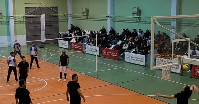 Beylikova da voleybol turnuvası başladı Eskişehir Haberleri