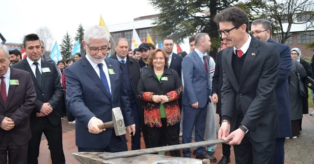 Bolu da nevruz coşkusu: Ateş yakıldı, demir dövüldü Bolu Haberleri