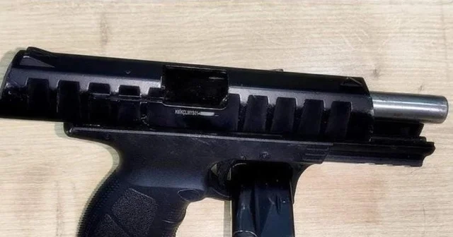 Şüpheli otomobilde ruhsatsız tabanca ele geçirildi Adıyaman Haberleri