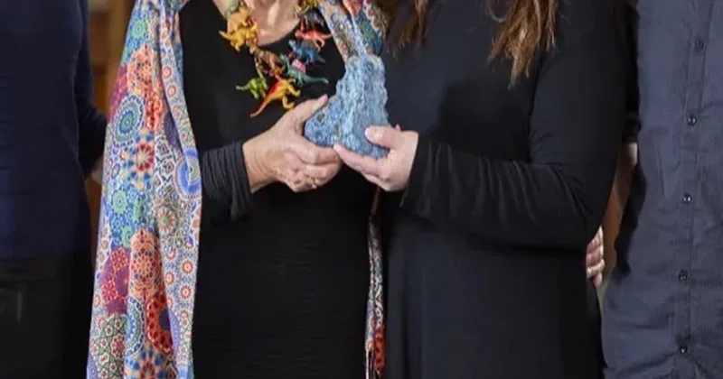 Pazardan alınan taşın sırrı 30 yıl sonra açığa çıktı Sözcü Gazetesi