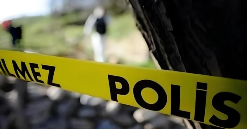 Polis aracı otomobille çarpıştı! 3 kişi yaralandı Sözcü Gazetesi