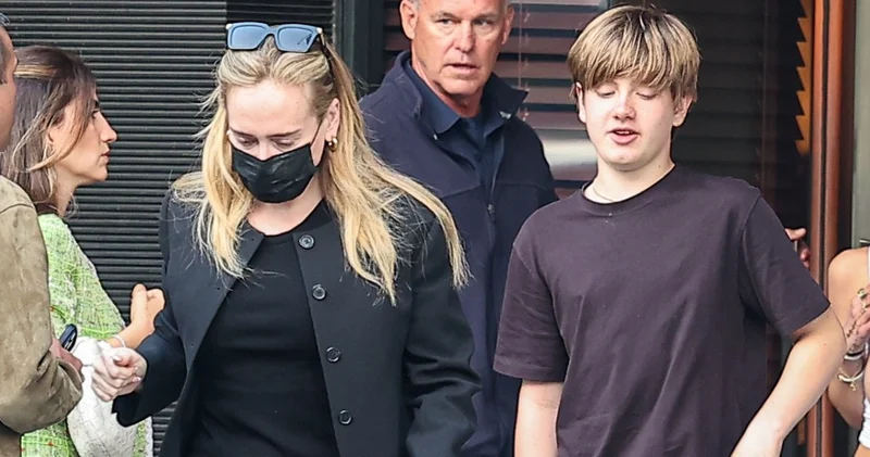 Adele in 13 yaşındaki oğlu kopyası gibi