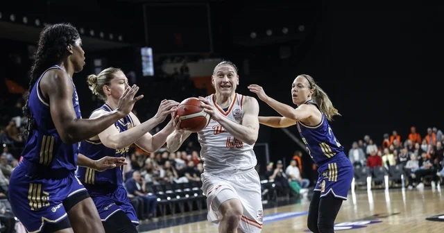 Çimsa ÇBK Mersin Fenerbahçe Opet: 65 95 Mersin Haberleri