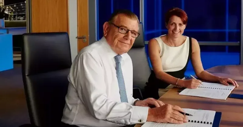 1990 da dolandırıcıydı 2024 te şövalye oldu: Mossad bağlantılı isme 82 milyon pound yardım