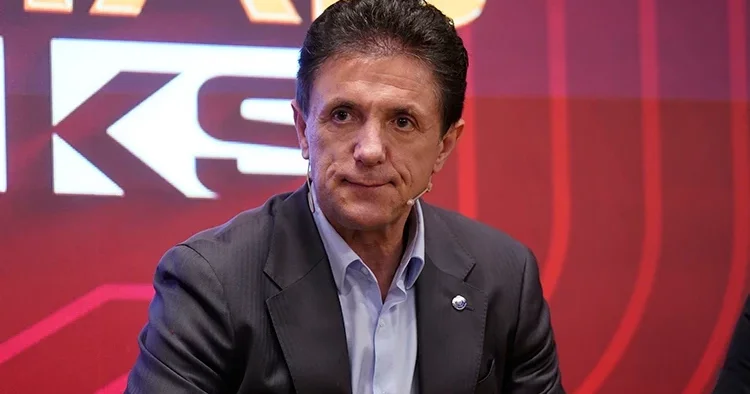 Gheorghe Popescu: Türkiye favori ama Romanya nın kaybedecek bir şeyi yok!